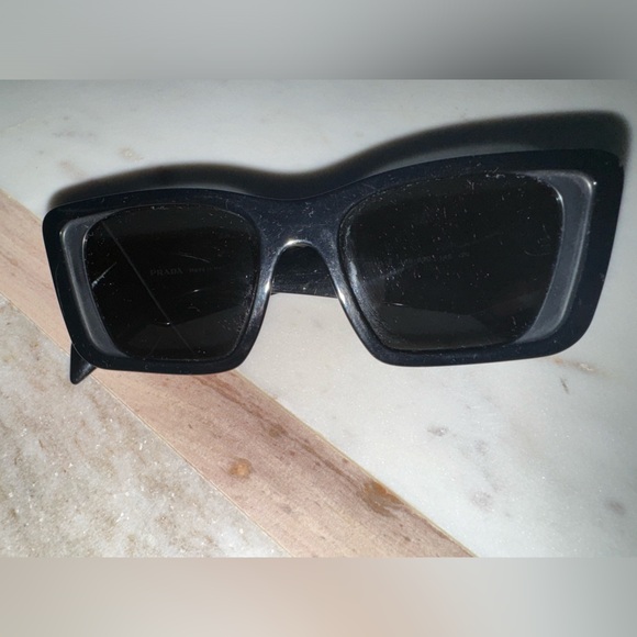 PRADA CAT EYE SUNGLASSES - Picture 5 of 9